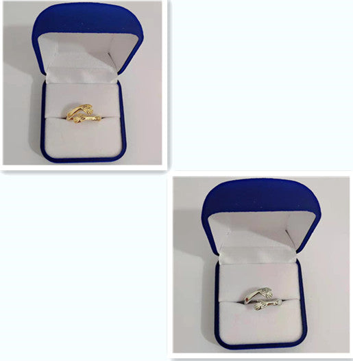 Gold and Silver Ring Simple And Creative Love Hands Embracing Ring