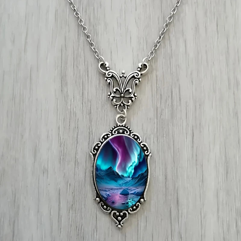 Exquisite Oval Pendant Necklace For Women