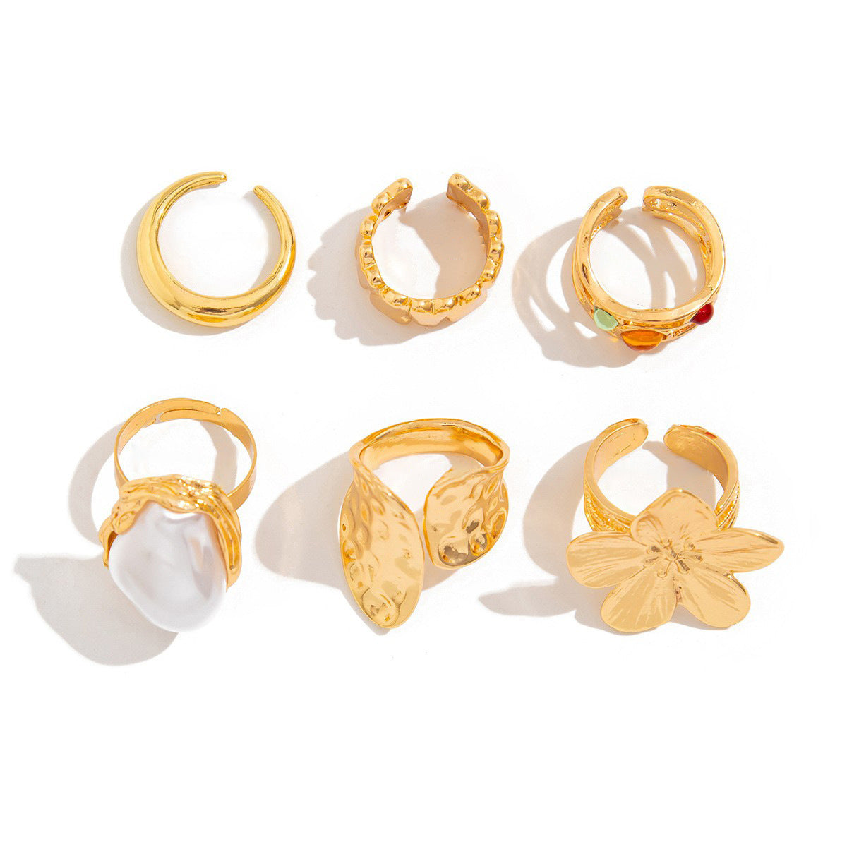 French Court-Style Vintage Ring Set In Gold
