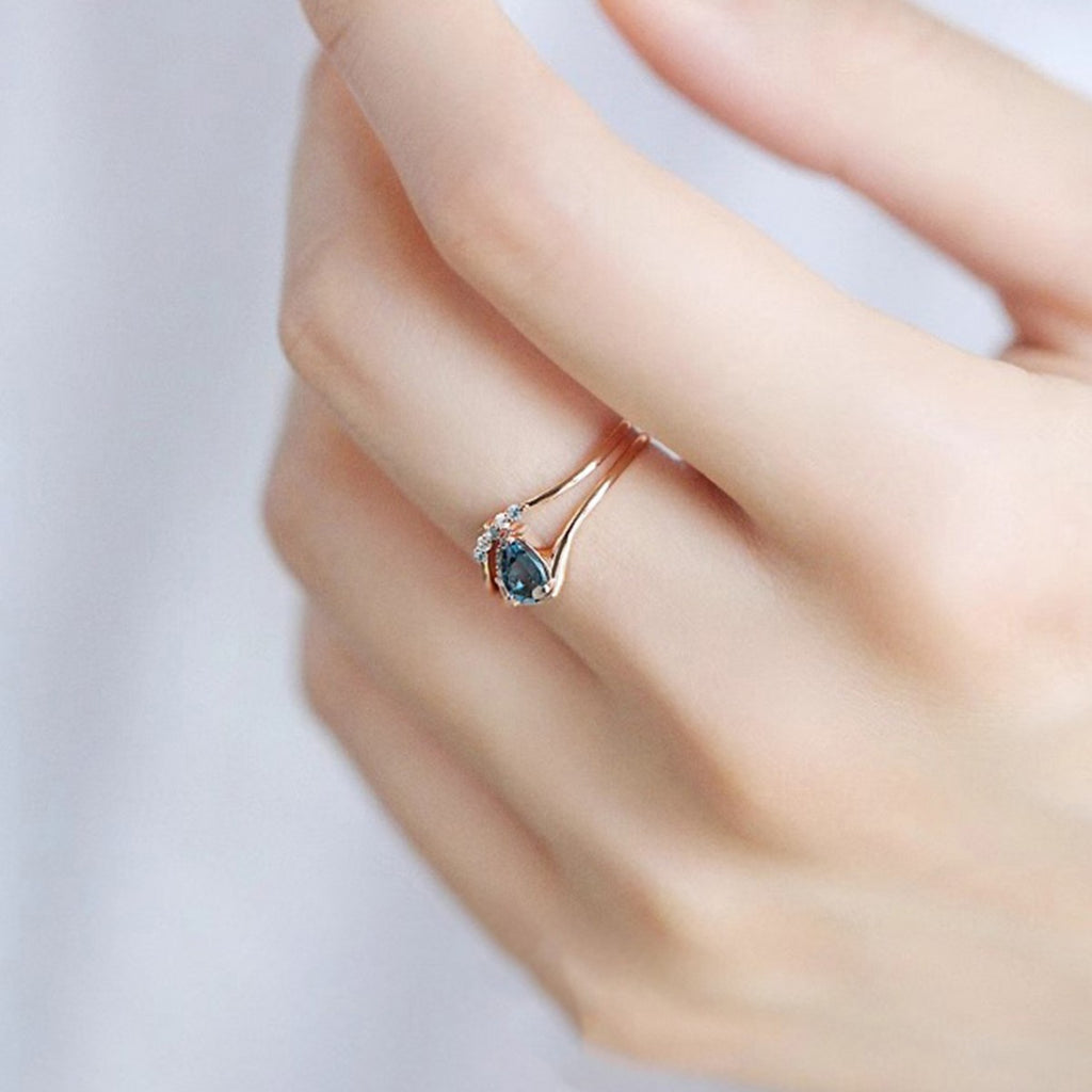 Red Elk S925 Sterling Silver Vintage Blue Zircon Micro Set Ring