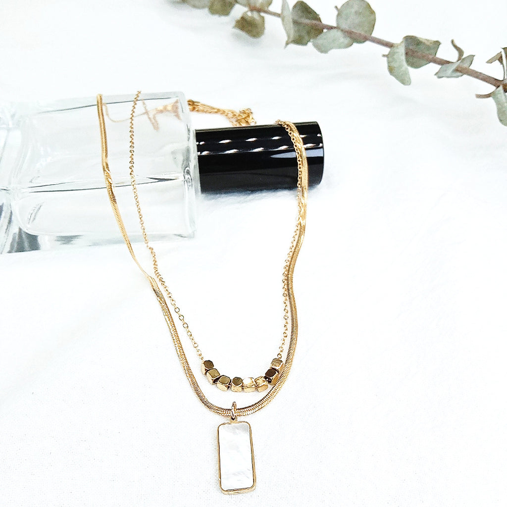 Simple Bafang Lai Cai Necklace Mother Of Pearl Titanium Steel Necklace
