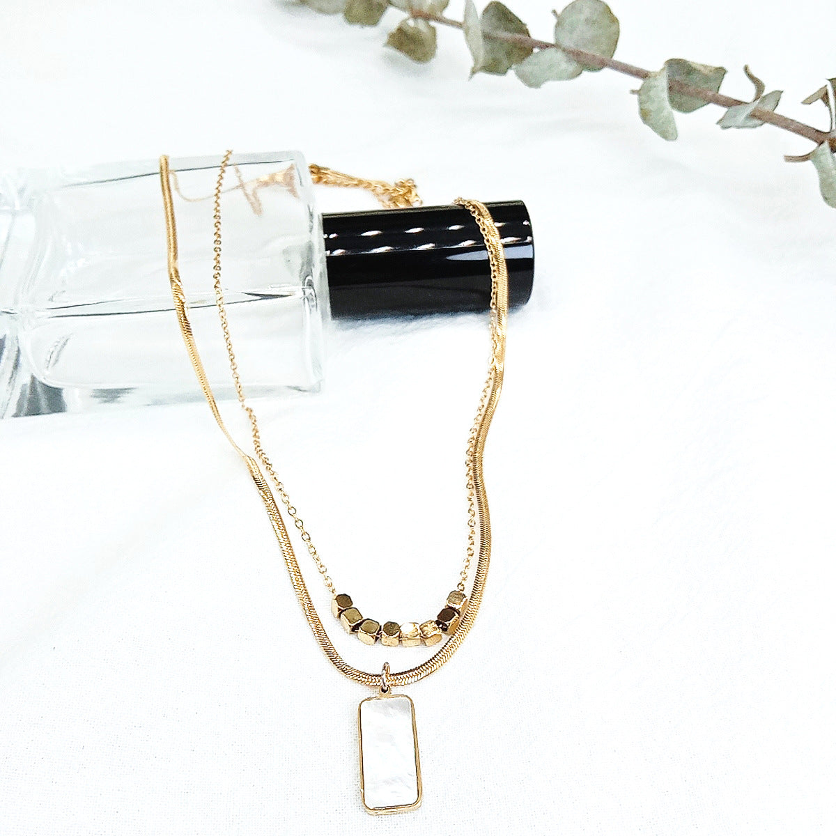 Simple Bafang Lai Cai Necklace Mother Of Pearl Titanium Steel Necklace