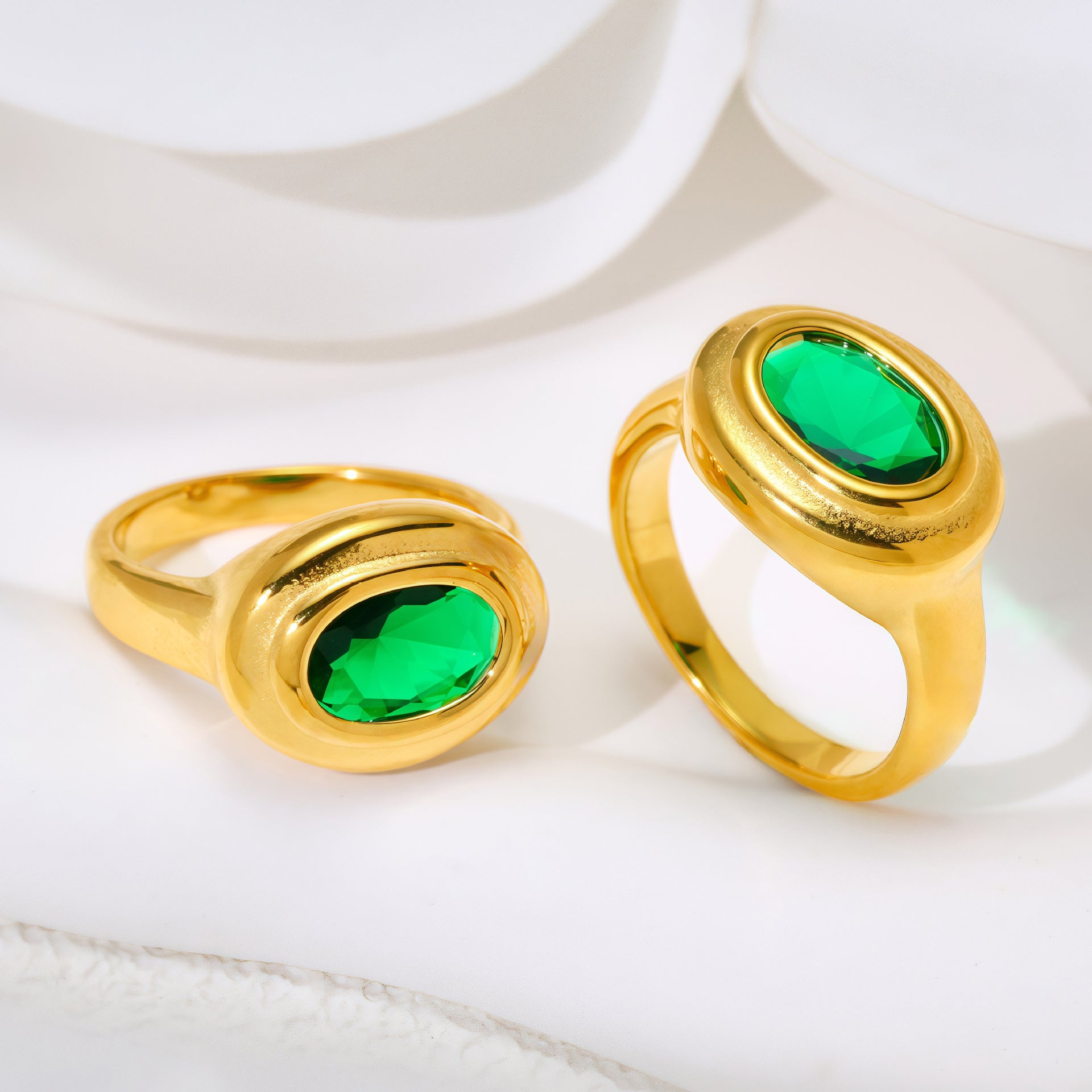 Retro Oval Green Zircon Titanium Steel Ring