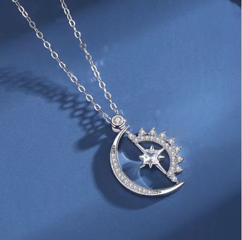 Womens Stylish Niche Designer-style Necklace With A Unique Personalized Touch