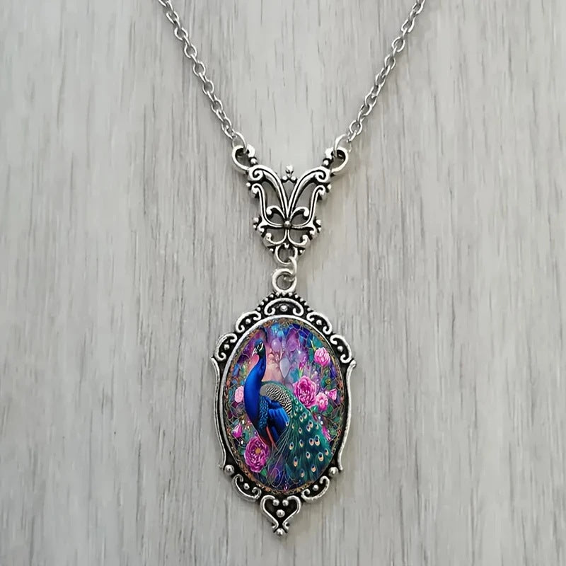 Exquisite Oval Pendant Necklace For Women