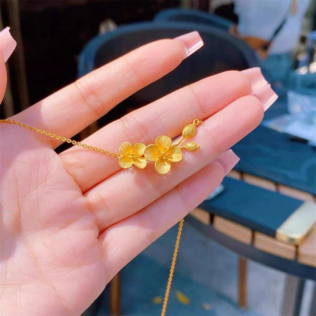 Cloves Flower Necklace Traditional Sand Gold Niche Design Floral Motif