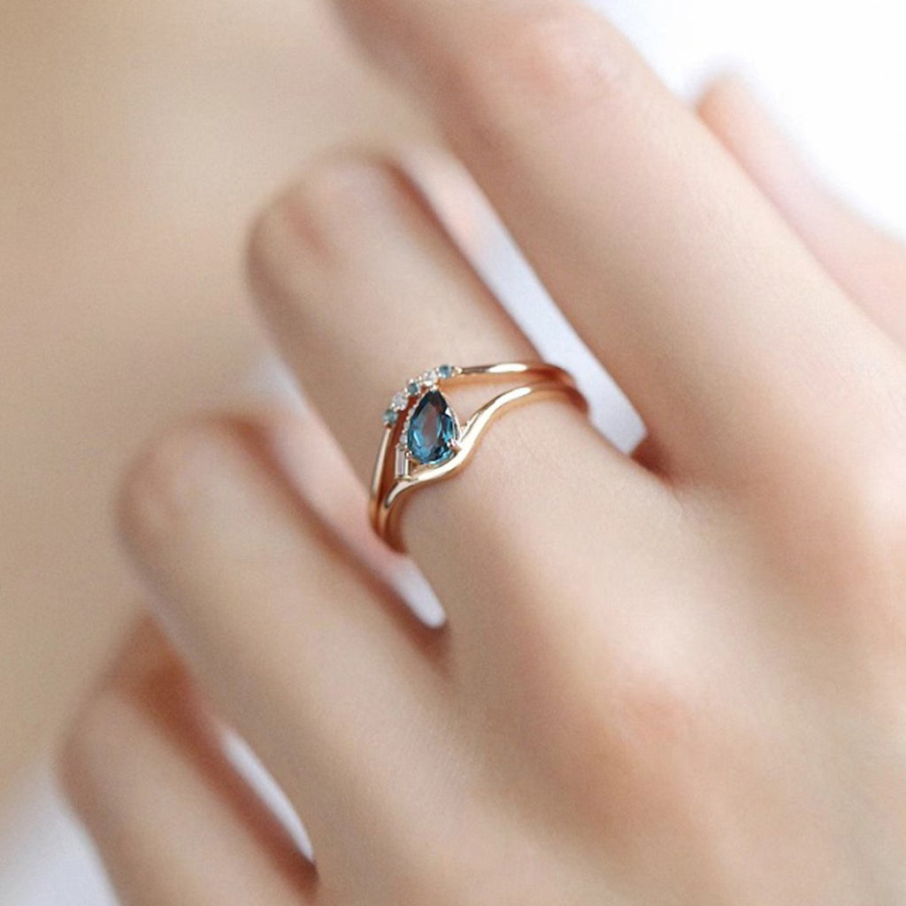 Red Elk S925 Sterling Silver Vintage Blue Zircon Micro Set Ring